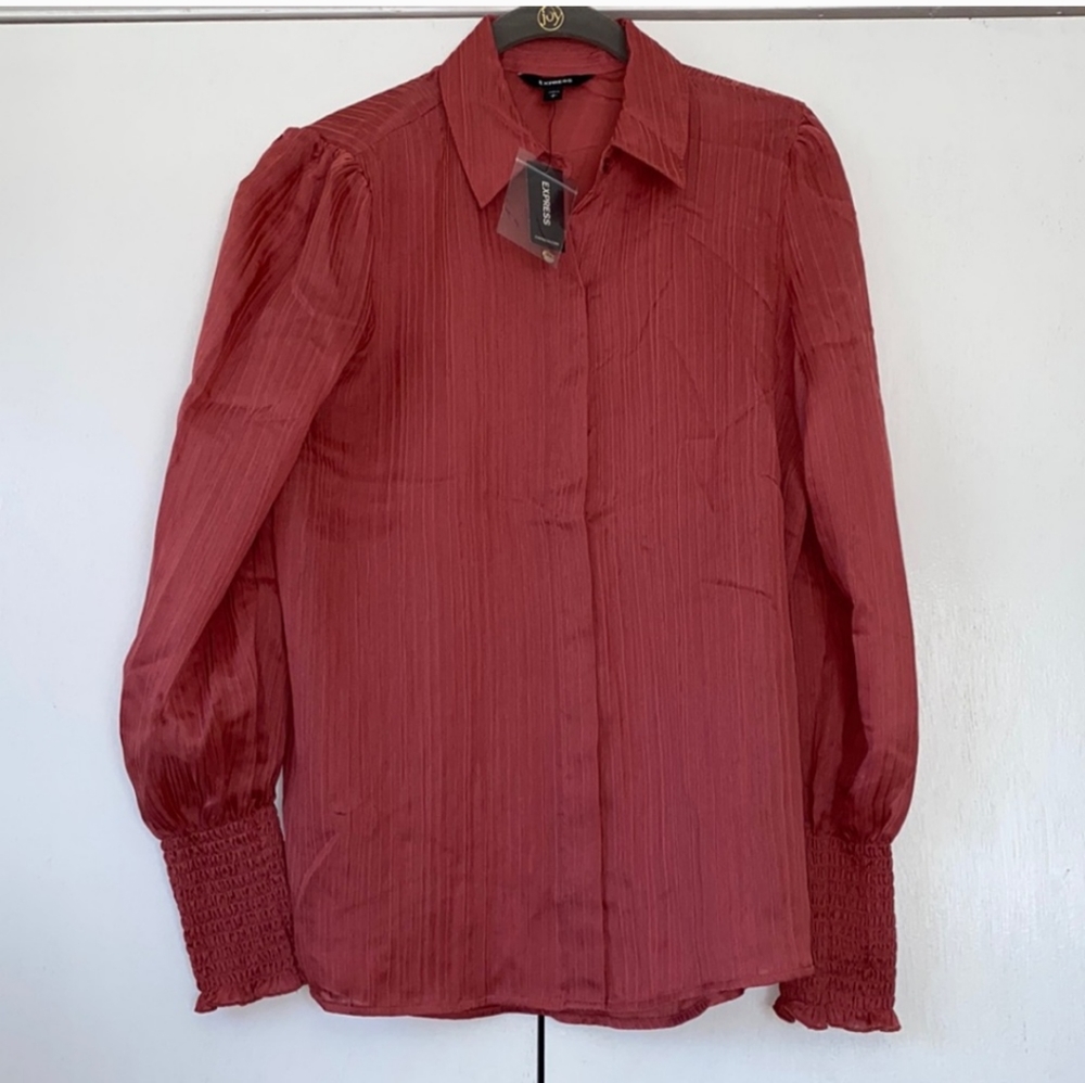 NWT Express coral blouse